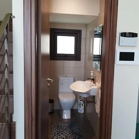 Villa Marios Larnaca